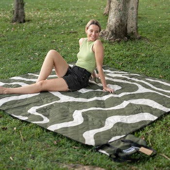 Sarpova Piknik Örtüsü